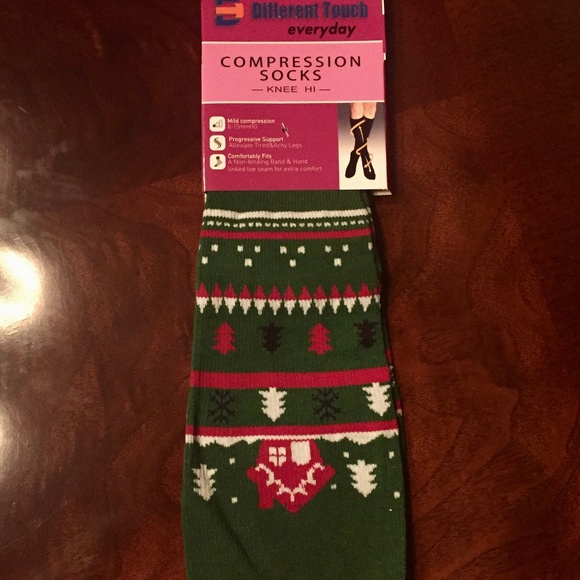 Knee High Compression Socks Christmas Holiday NEW - Picture 2 of 3